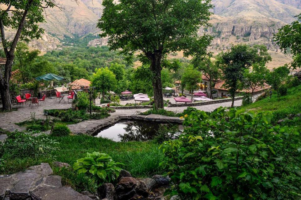 Vardzia Resort Экстерьер фото